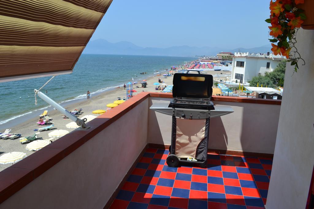Casa Vacanze Dei Navigatori On The Sea بونتيكانيانو المظهر الخارجي الصورة