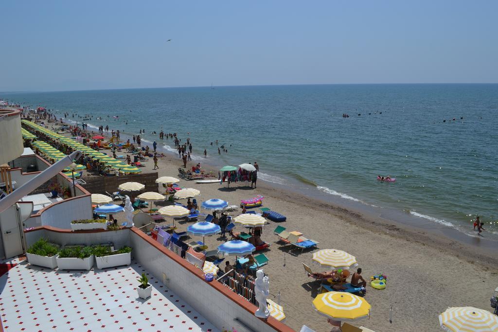 Casa Vacanze Dei Navigatori On The Sea بونتيكانيانو المظهر الخارجي الصورة